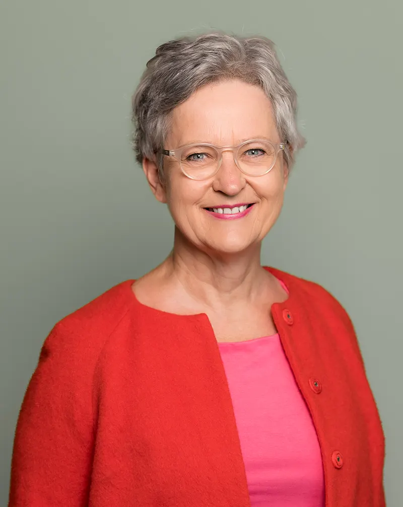 Dr. phil. Brigitte Seiler. Kompetent und weltanschaulich offen. Viele Jahre Erfahrung in psychotherapeutischen und beratenden Kontexten.